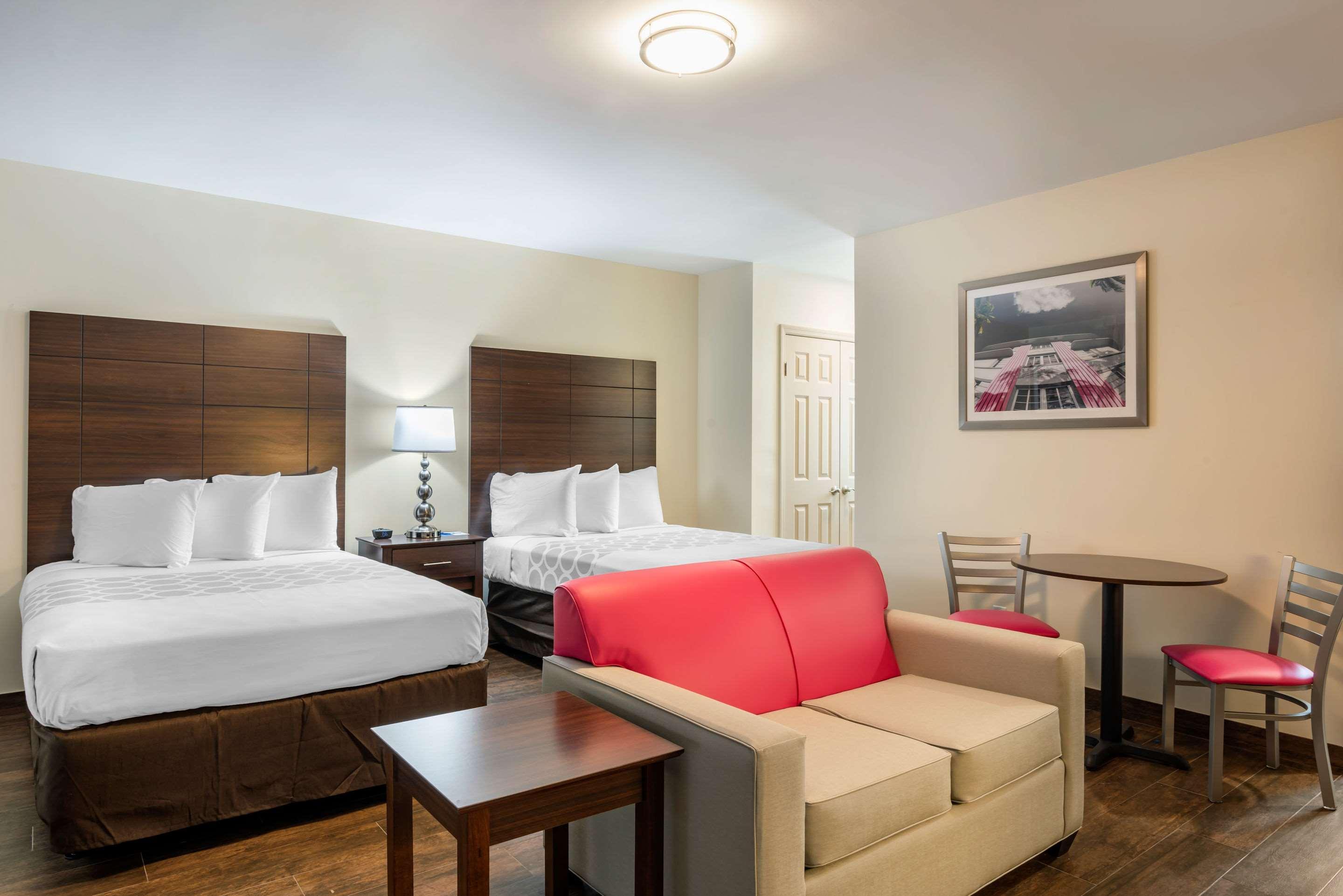 Downtown Hollywood Gardens Inn & Suites Εξωτερικό φωτογραφία