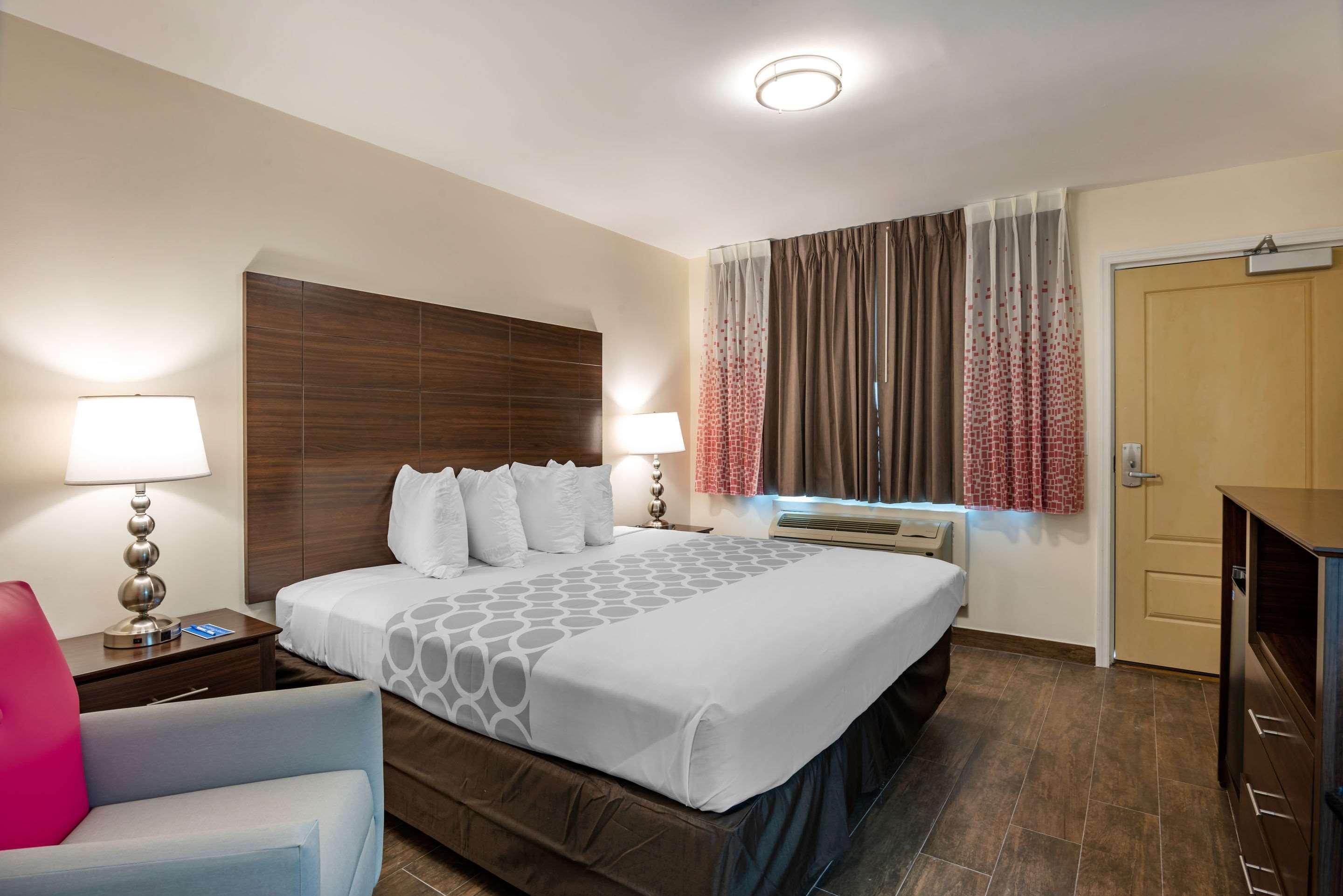 Downtown Hollywood Gardens Inn & Suites Εξωτερικό φωτογραφία