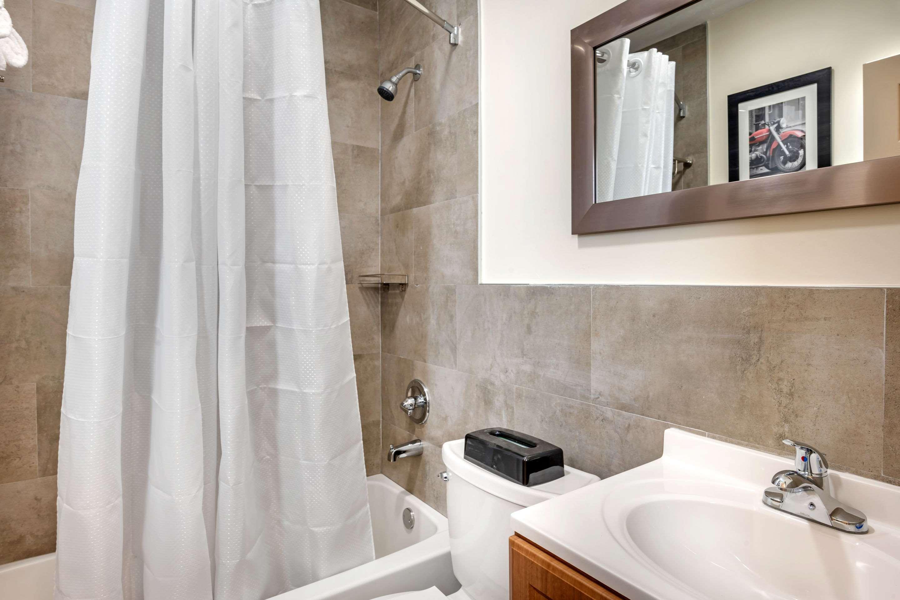Downtown Hollywood Gardens Inn & Suites Εξωτερικό φωτογραφία