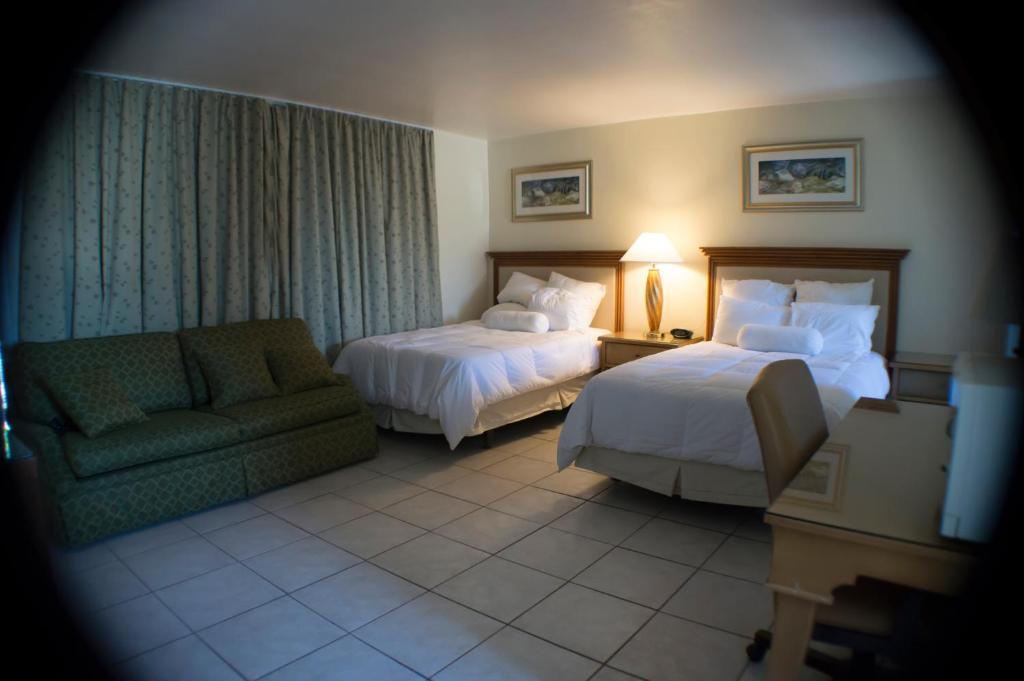 Downtown Hollywood Gardens Inn & Suites Εξωτερικό φωτογραφία